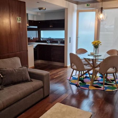 Flor De Sal Loft Apartment อาเวโร ภายนอก รูปภาพ
