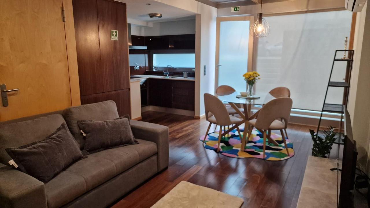 Flor De Sal Loft Apartment อาเวโร ภายนอก รูปภาพ